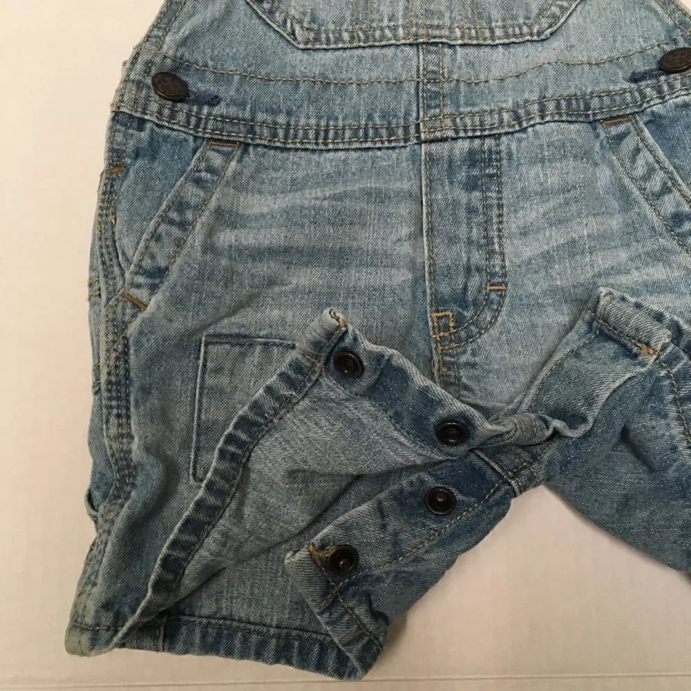 OshKosh B’Gosh denim jean overalls 12 M‎
